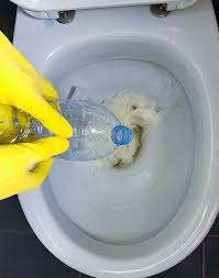 deboucher wc avec bouteille