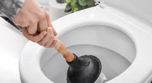 Plombier spécialisé pour déboucher les WC : Intervention rapide et efficace !