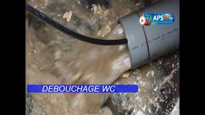 deboucher tuyau evacuation wc