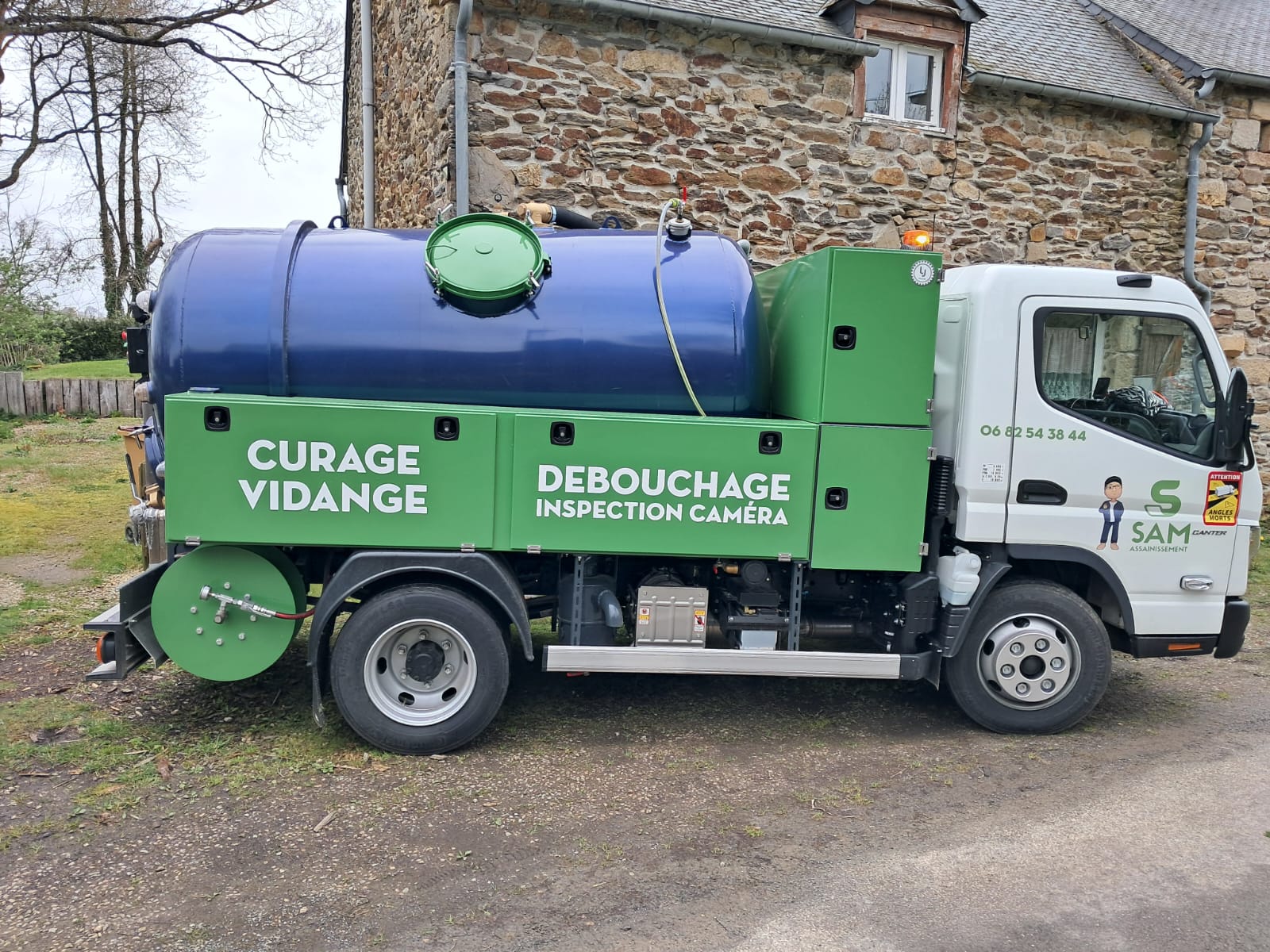 Services de Débouchage de Fosse Septique : Trouvez la Société Idéale pour Votre Assainissement
